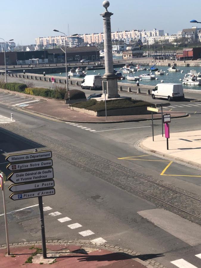 Chambres Privees Calais Ferry-Port-Place D'Armes Dış mekan fotoğraf
